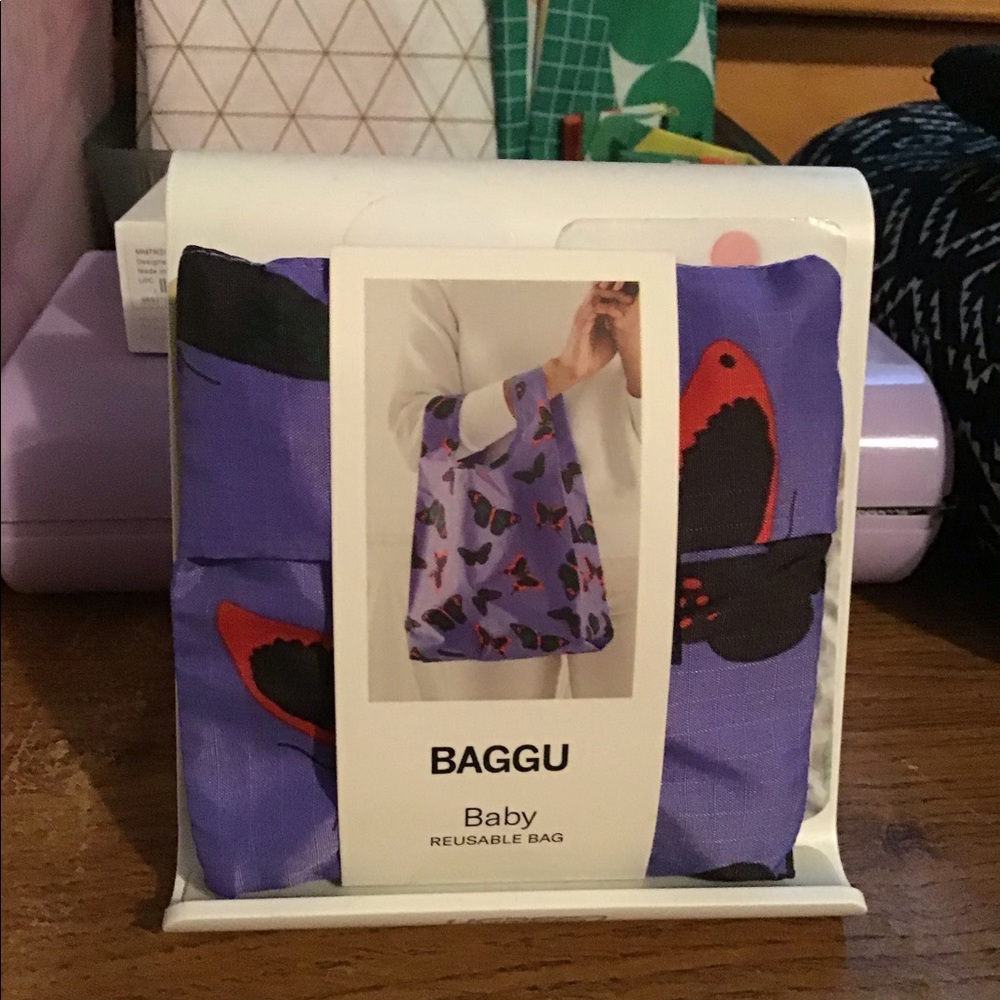 Baby baggu - purple butterfly’s